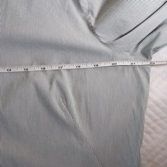 LAFAYETTE 148 NEW YORK Poplin Stretch Shirt Stripe Silver Bead Detail Size 14 - Picture 9 of 10